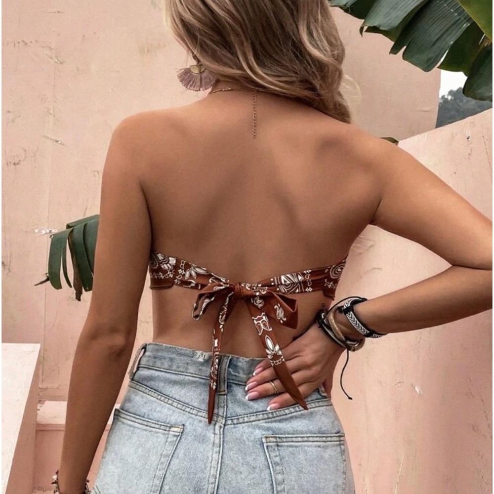 💙 Brand new paisley print tie tube top 💙 - Picture 2 of 3